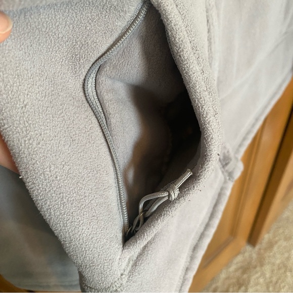 The North Face Jacket - Picture 4 of 6